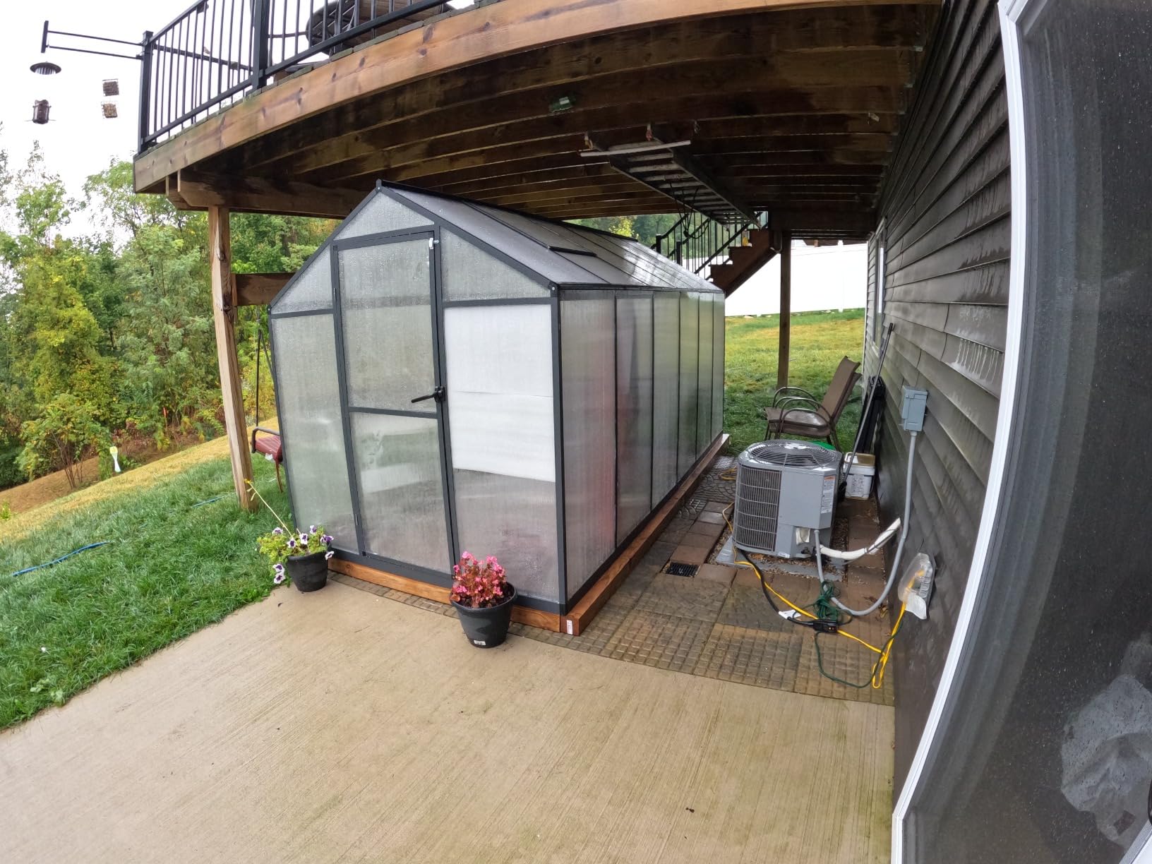 VEIKOU 6' x 8' Polycarbonate Greenhouse, Upgraded Green House for Outdoor with Sturdy Aluminum Frame Greenhouse with Vent & Lockable Door, Gray customer photo 2