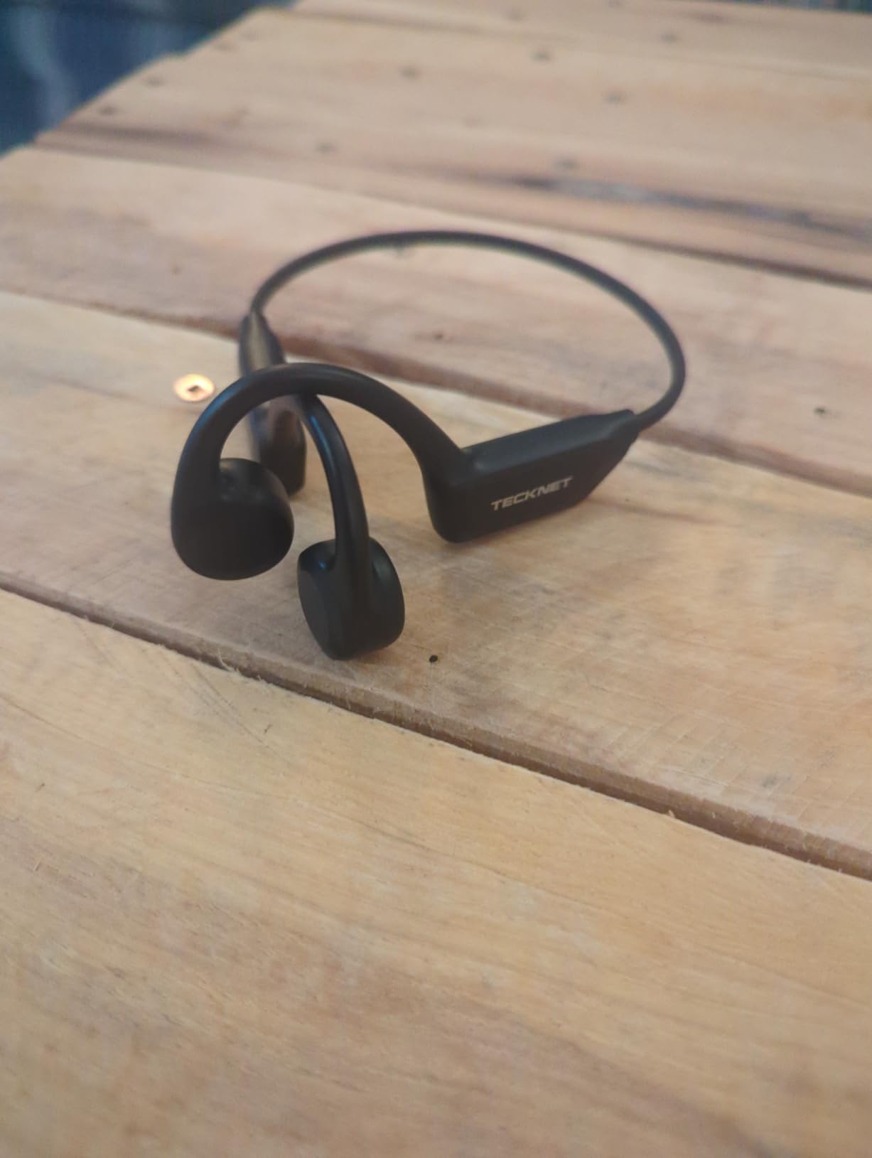 TECKNET Bone Conduction Headphones, Bluetooth V6.0 Open Ear Headphones, Wireless Headphones 10H Playtime & IPX5 Waterproof, Comfortable Fit Built-in Mic, Sport Headphone for Running & Workout -Black customer photo 2