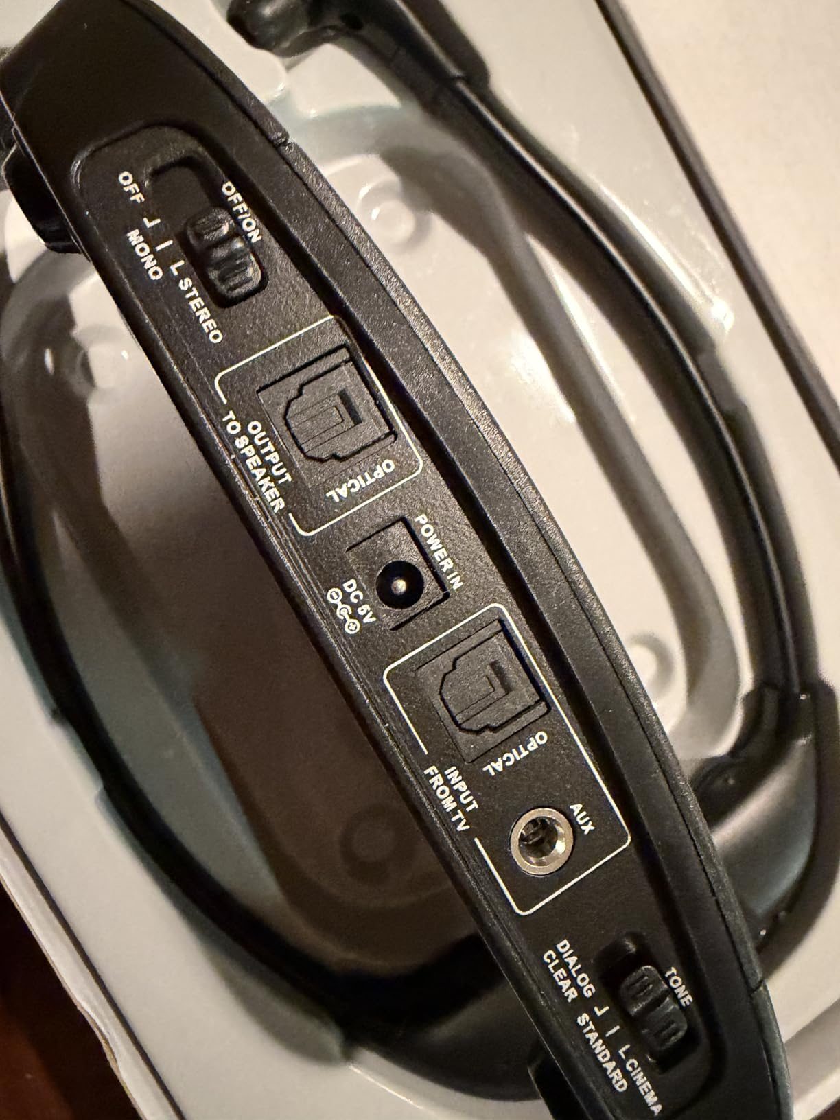 Conqier 2.4G Digital Wireless TV Headphones for Seniors & Hard of Hearing customer photo 2