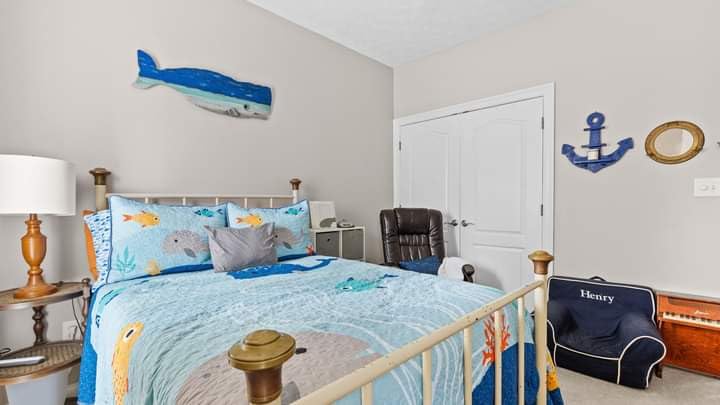 Soul & Lane - Dinosaur Quilt Set, Kids Dino Bedding, Twin with 1 Sham | Comforter Set for Toddlers, Reversible Blue Check Bedspread, T-Rex Quilted Coverlet for Boys and Girls, Prehistoric Decor customer photo 2