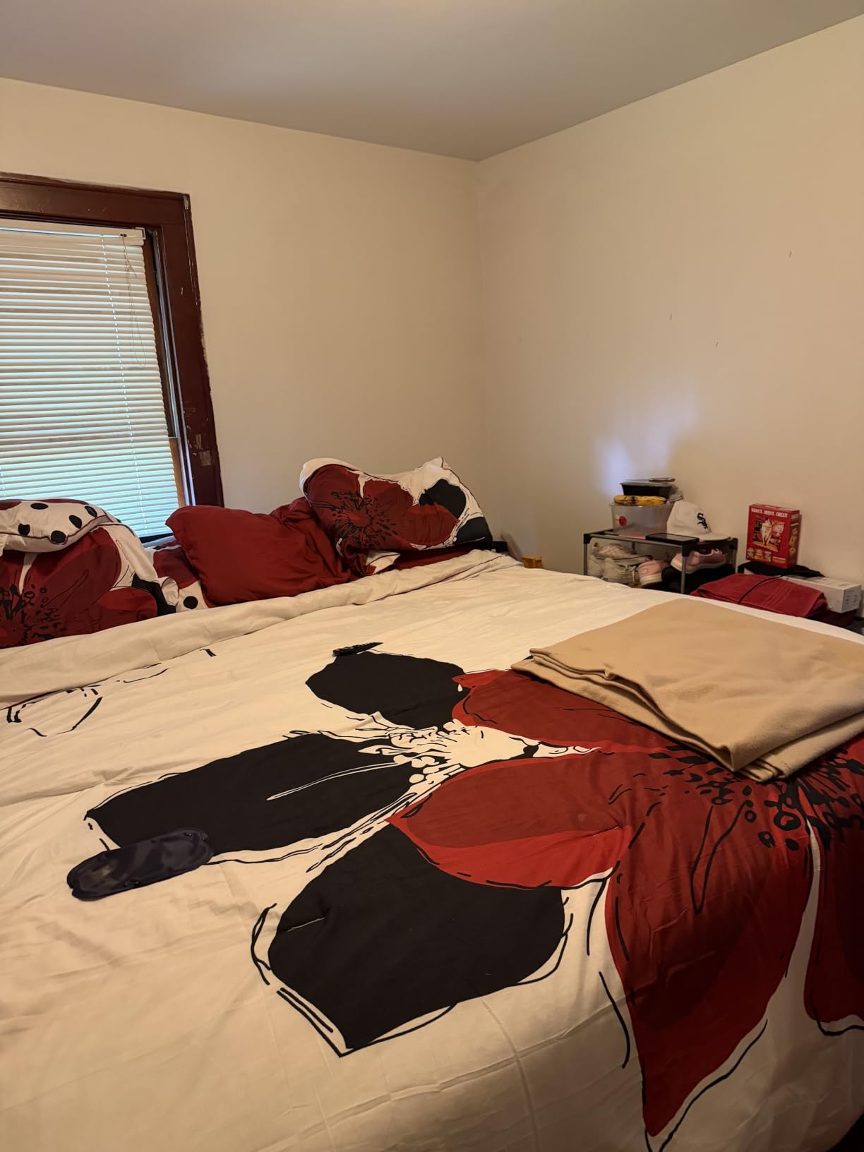 Queen Size Quilt 12 Piece Set Floral Bedding with Matching Curtains Fitted Sheet Red Queen customer photo 1