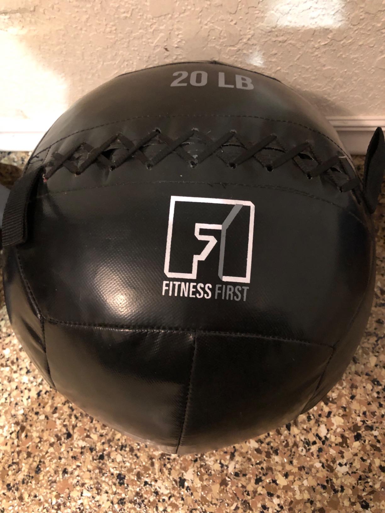 Fitness First Soft Wall Ball for CrossFit & Functional Training customer photo 2
