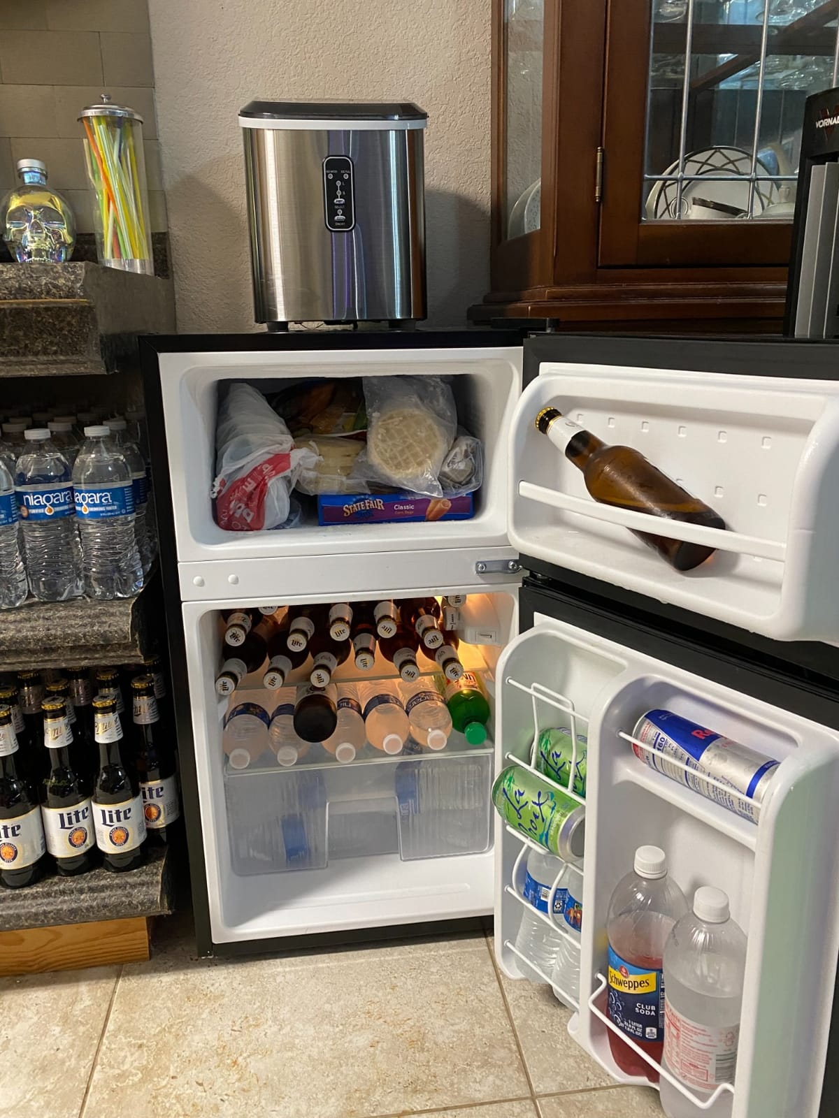 Midea 3.1 Cu.ft Mini Fridge with Freezer, Energy Star Certified, for Dorm customer photo 1