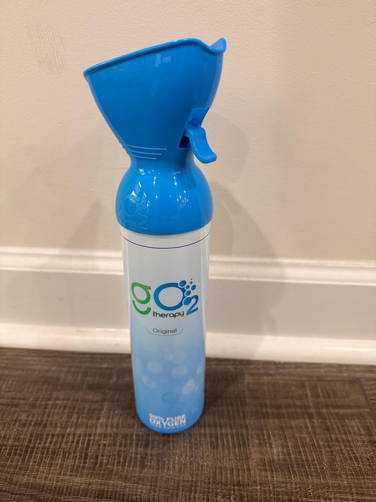 Up to 450 Inhalations, 12L | Portable Oxygen Canister – Single Mouth & Nose Mask – Supplemental Oxygen for Sports, Travel, Altitude & Fitness Activities customer photo 1