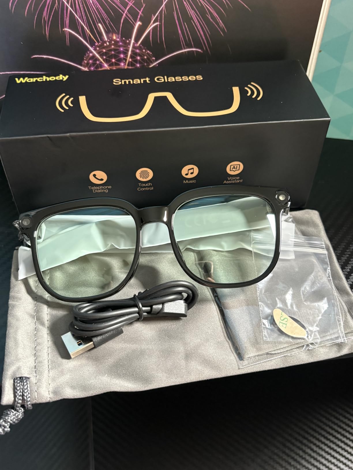 AI Smart Glasses with Camera, 8 MP Camera Glasses, AI Glasses with Voice Assistant, Ear Opening Audio, Real-Time Translation, Sunglasses for Recording Life and Work Videos (Photochromic) customer photo 1