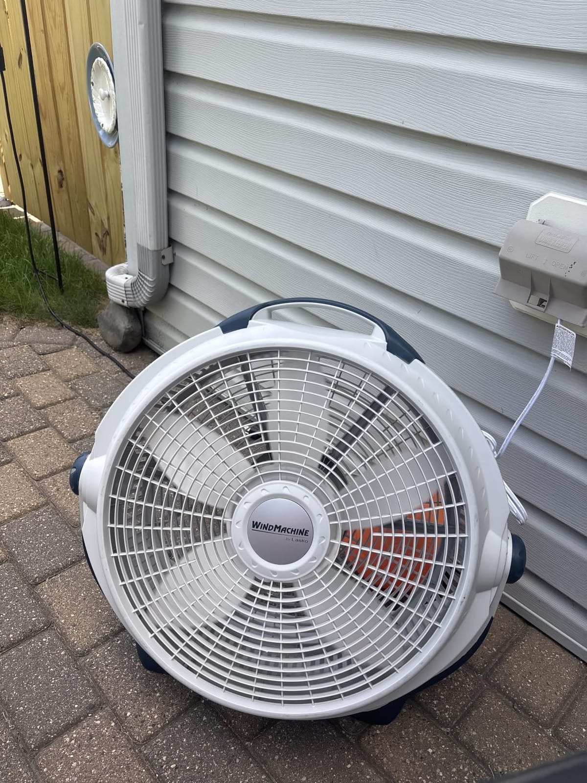 Lasko WINDMACHINE High Velocity Pivoting Floor Fan - 20