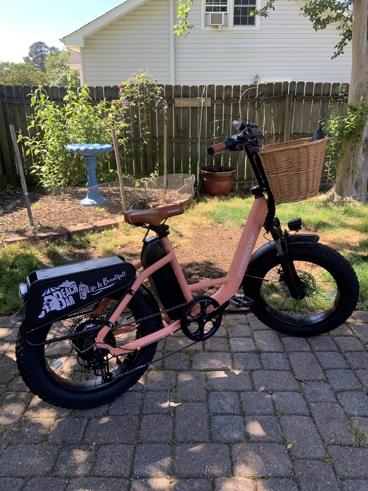 VEFREEDOM 1500W Electric Bike for Adults,960Wh 20x4