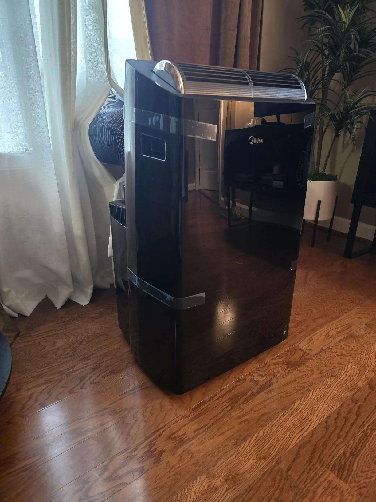 Midea Duo 14,000 BTU Portable Air Conditioner, Inverter Ultra Quiet customer photo 2