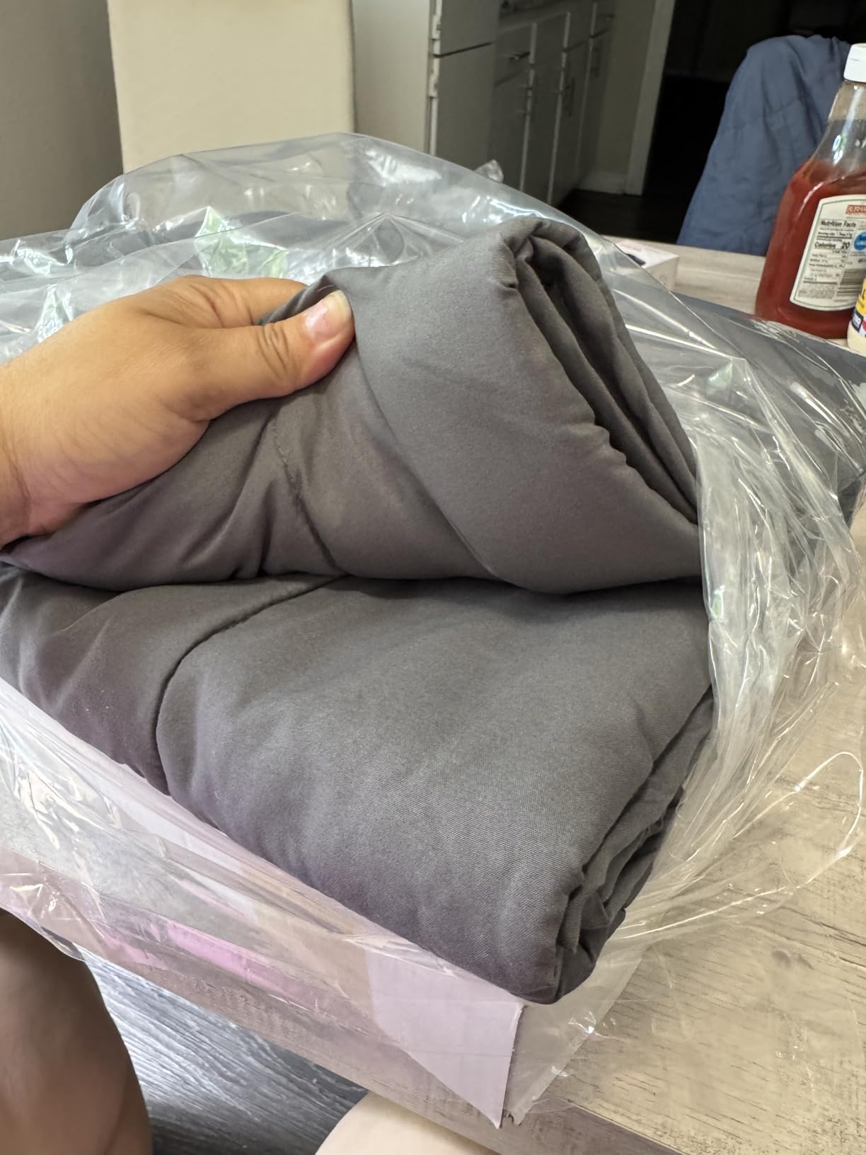 Smart Queen Weighted Blanket 5lbs (41”x60”,Grey) Throw Size Soft Cooling Heavy Blanket for Sleeping, Breathable All Season Comfort with Premium Glass Beads,Machine Washable customer photo 2
