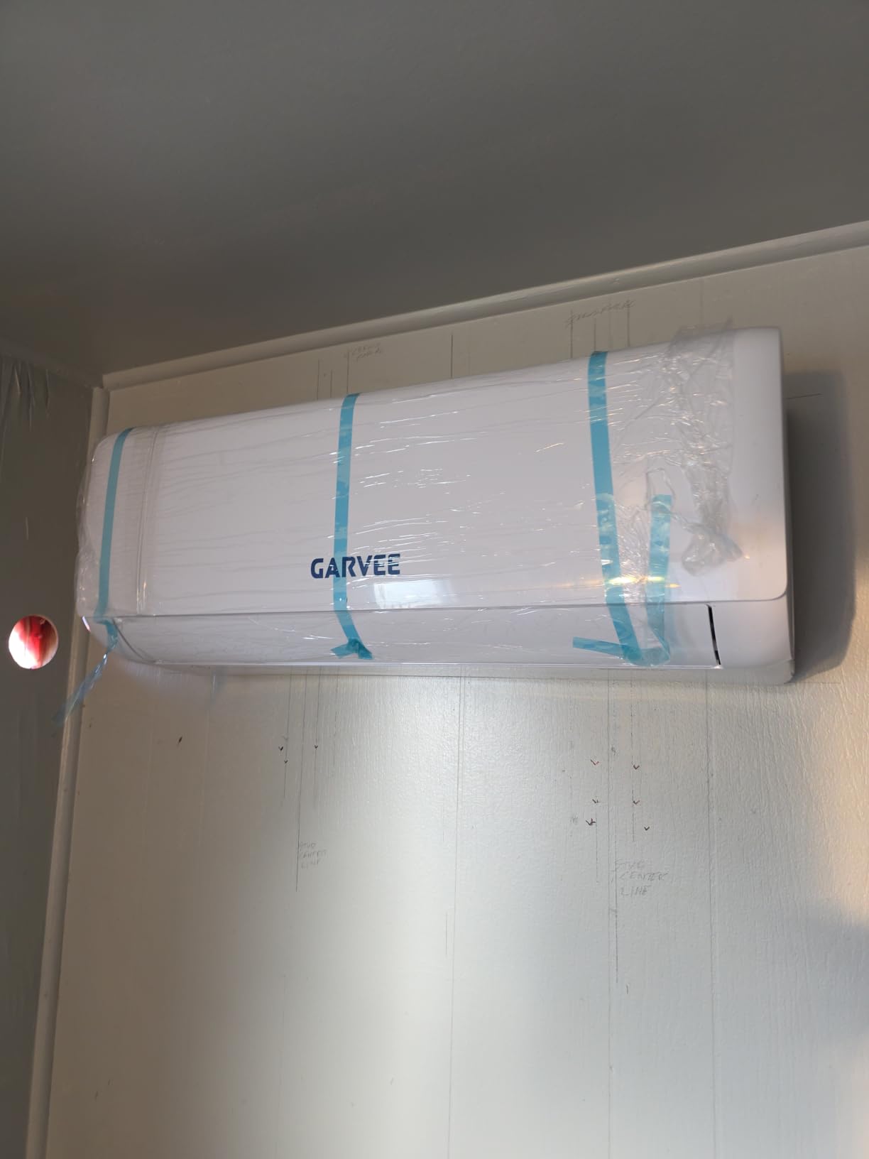Garvee 9,000 BTU Mini Split Air Conditioner with Heat Pump, 18.5 SEER, Cools Up to 750 Sq. Ft, Energy Efficient Inverter AC with Installation Kit & Remote, Ductless AC Unit with Pre-Charged Condenser customer photo 2