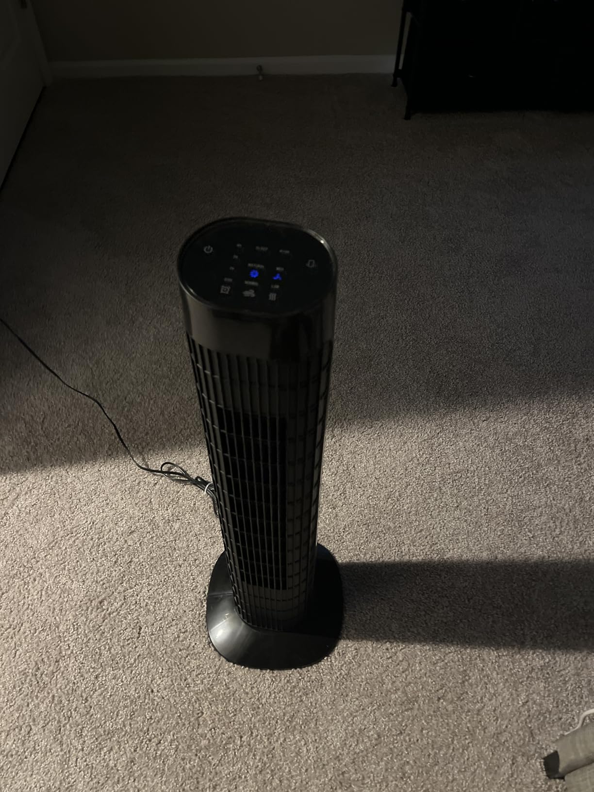 Uthfy Tower Fan with Remote, Portable 120° Oscillating Standing Fan, 3 Speeds & 3 Modes, 7.5H Timer, Fans That Blow Cold Air for Bedroom, Living Room, Office, Black customer photo 2