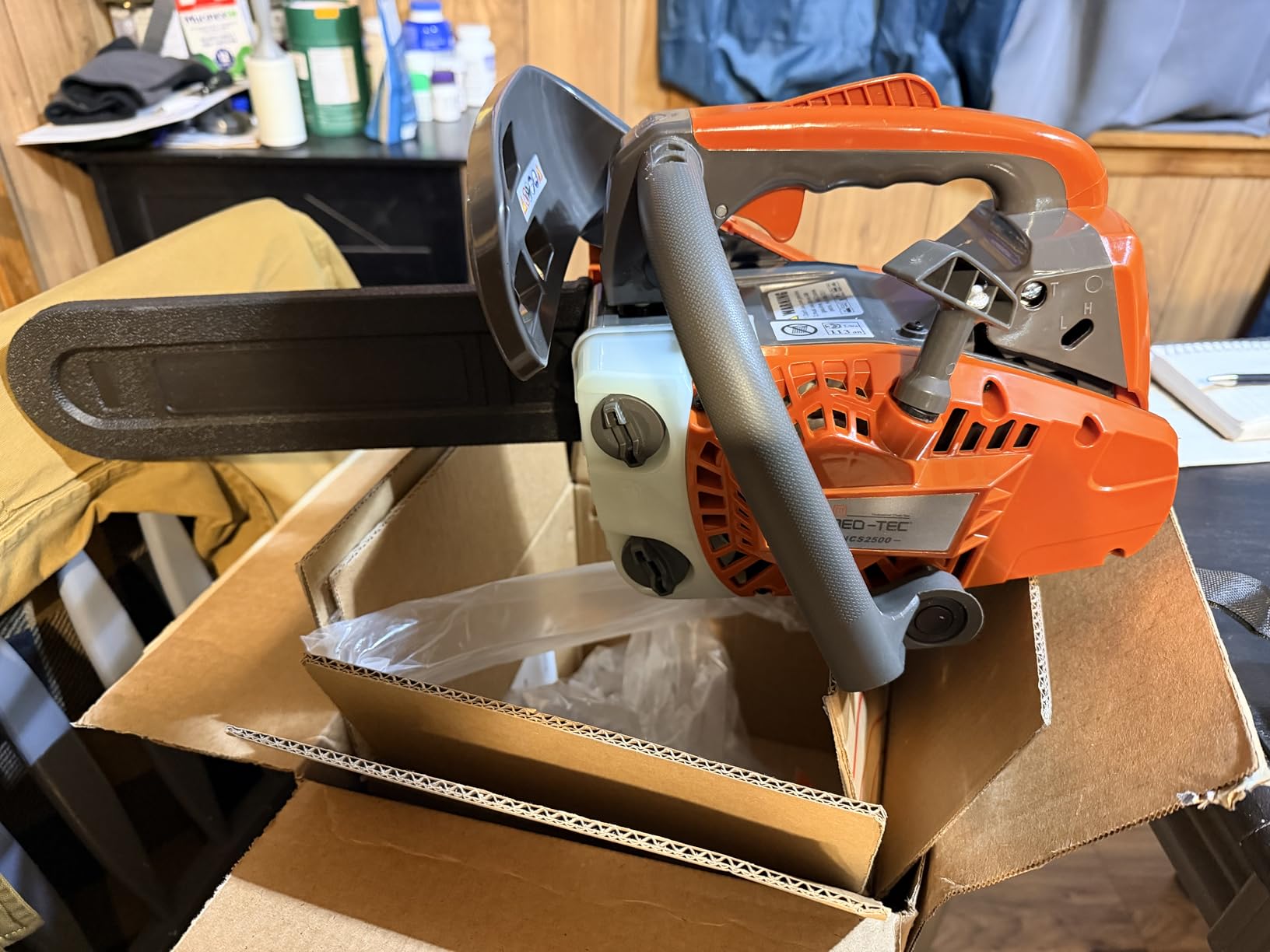 NEO-TEC 62cc 20 Inch Gas Powered Chainsaw 2-Cycle Petrol 3.5HP Handheld Reliable Motosierra De Gasolina for Tree Pruning Wood Cutting Firewood Preparation and Yard Maintenance customer photo 2
