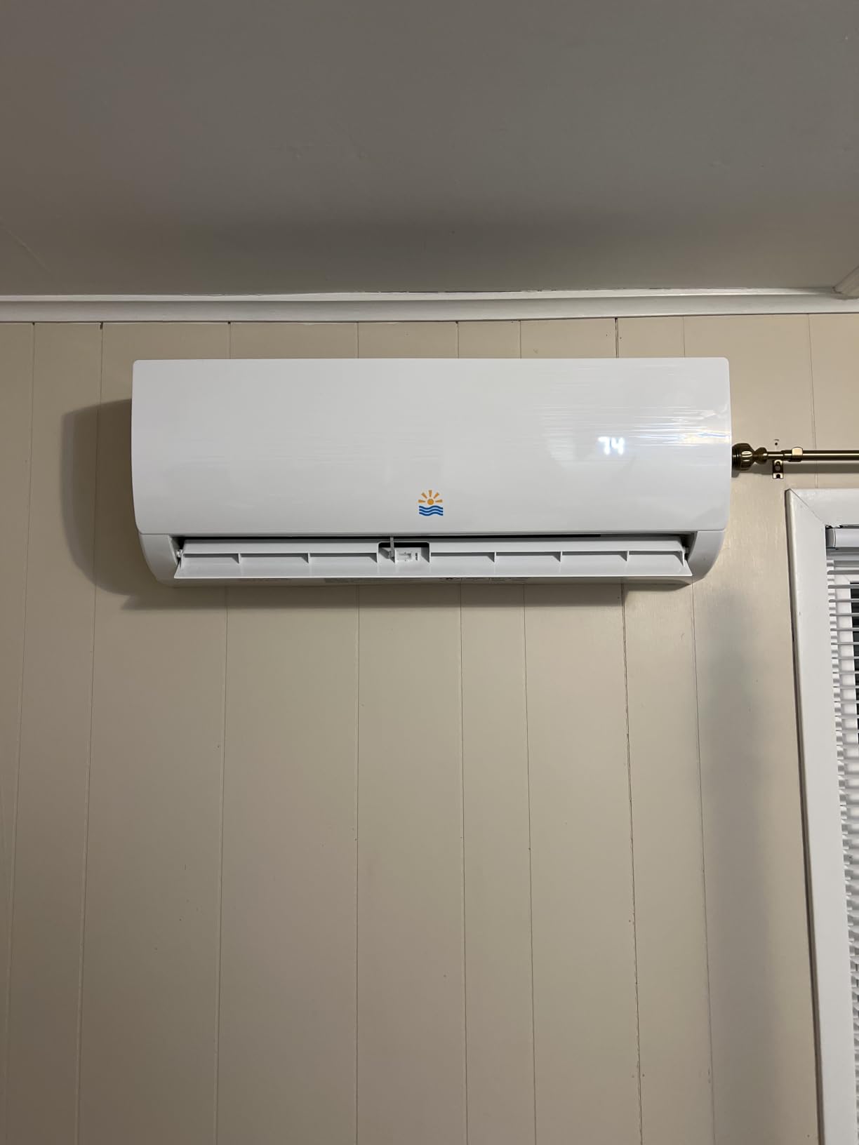 Rellytech 11500 BTU Mini Split AC/Heating System 17 SEER2 Ductless Inverter customer photo 2