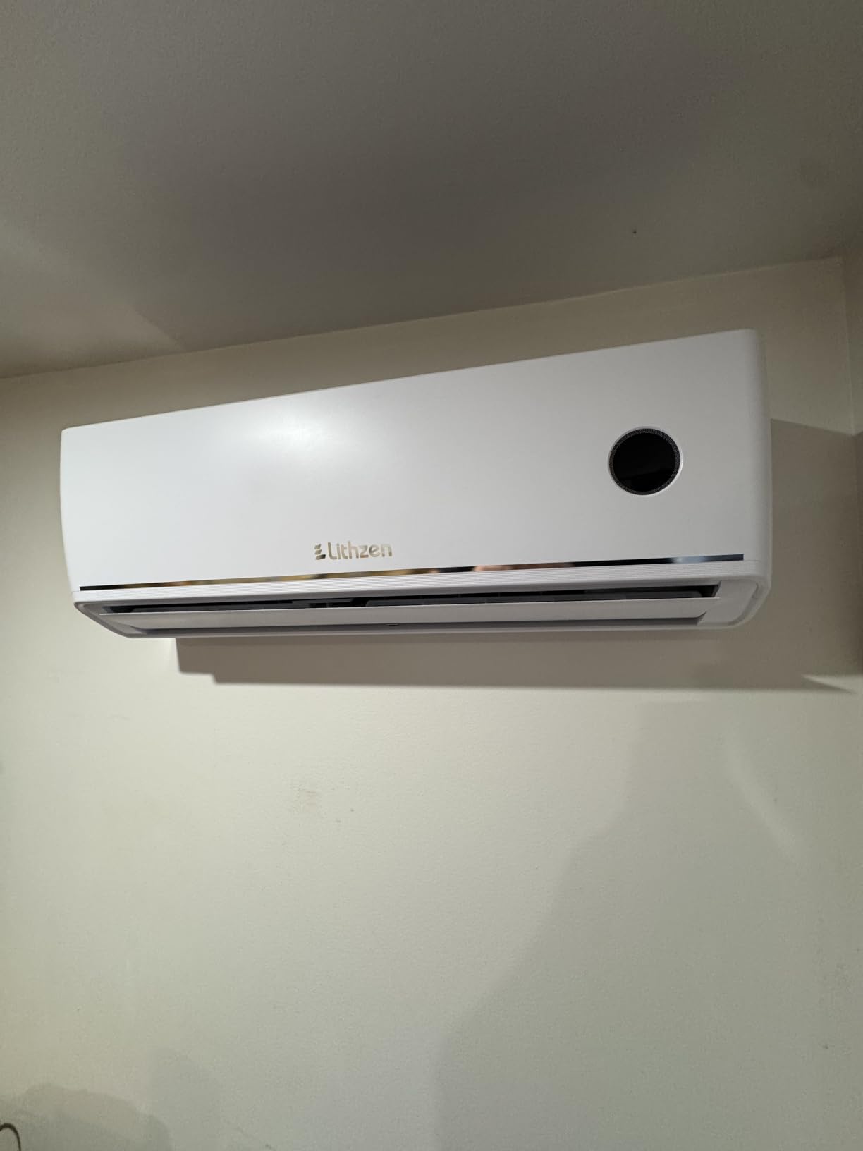12000 BTU Mini Split AC/Heating System, 17 SEER2 115V customer photo 2