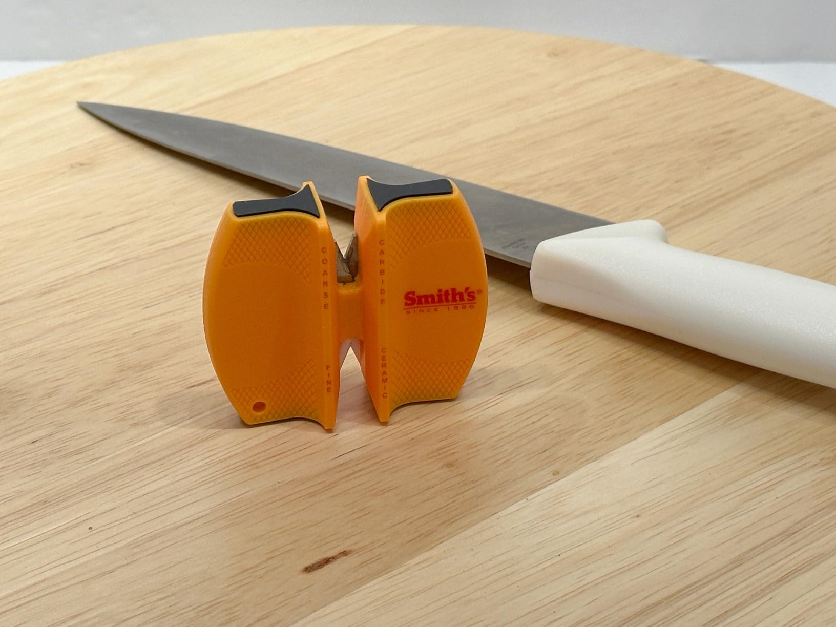 Smith's CCKS 2-Step Knife Sharpener - Yellow - 2-Step Preset Coarse & Fine Slots - Outdoor Handheld Knife Sharpener - Fishing, Hunting, Fillet, Pocket Knives - Compact Plastic Portable Keychain Tool customer photo 1