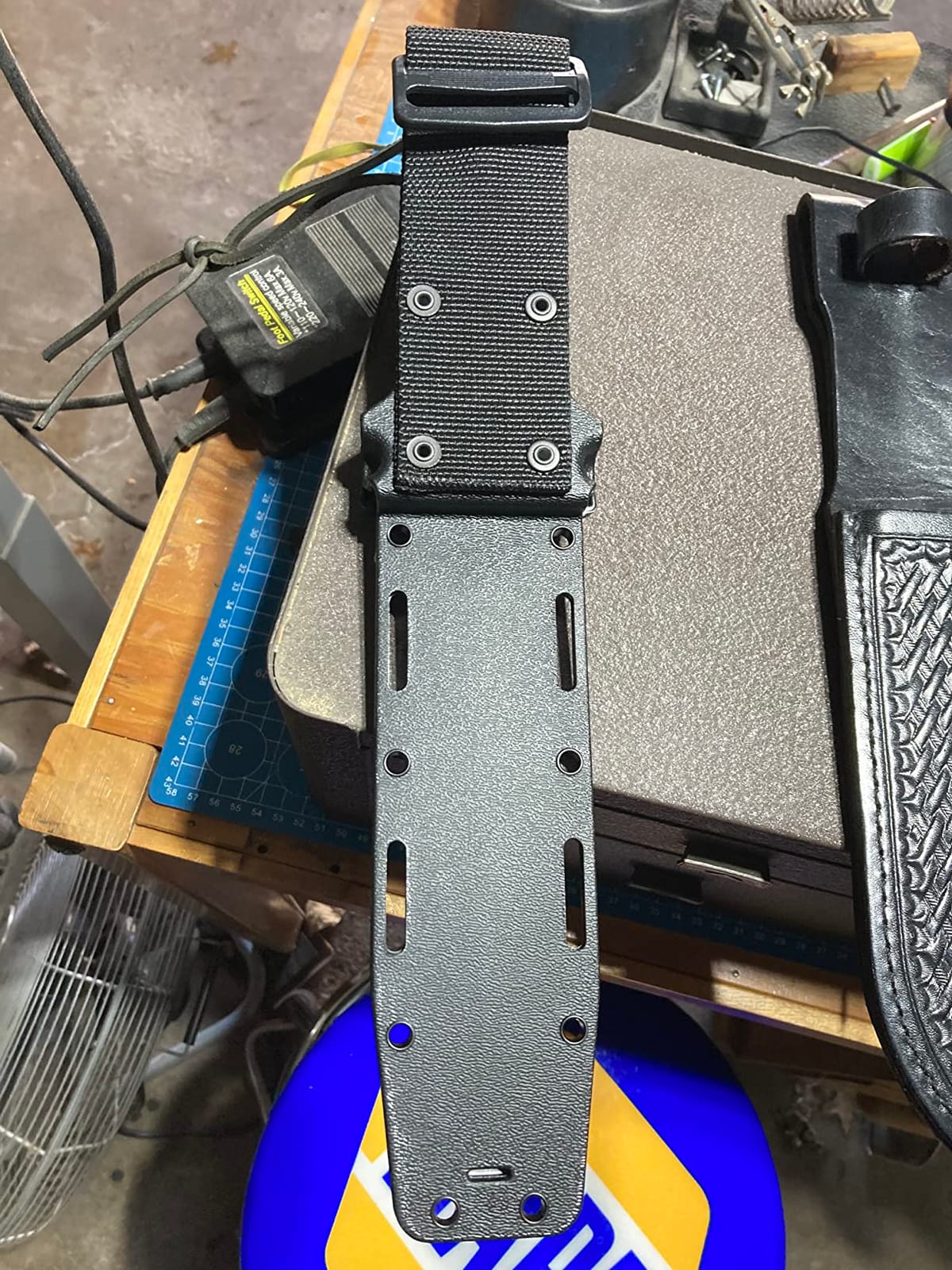 KA-BAR 1216 Hard Polymer Sheath – Durable Full-Size Holder for Fixed Knife Tools customer photo 1