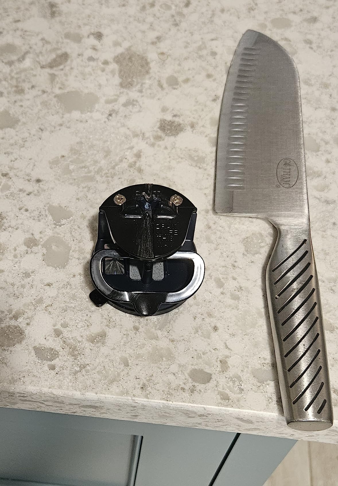 AnySharp – GLOBAL – Easy to Use, Hands Free Knife Sharpener - Blue customer photo 1