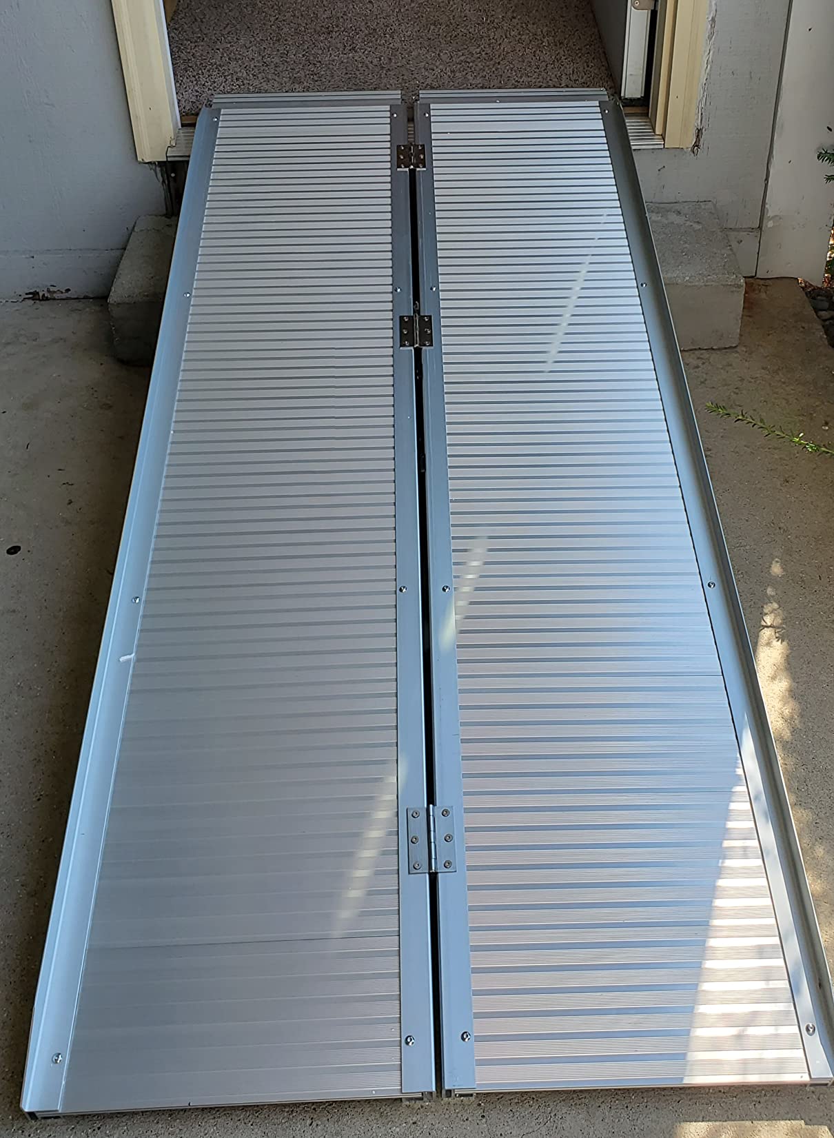 Silver Spring 4' Long Folding Mobility and Utility Ramp - 600 lb. Weight Capacity SCG-4 customer photo 2