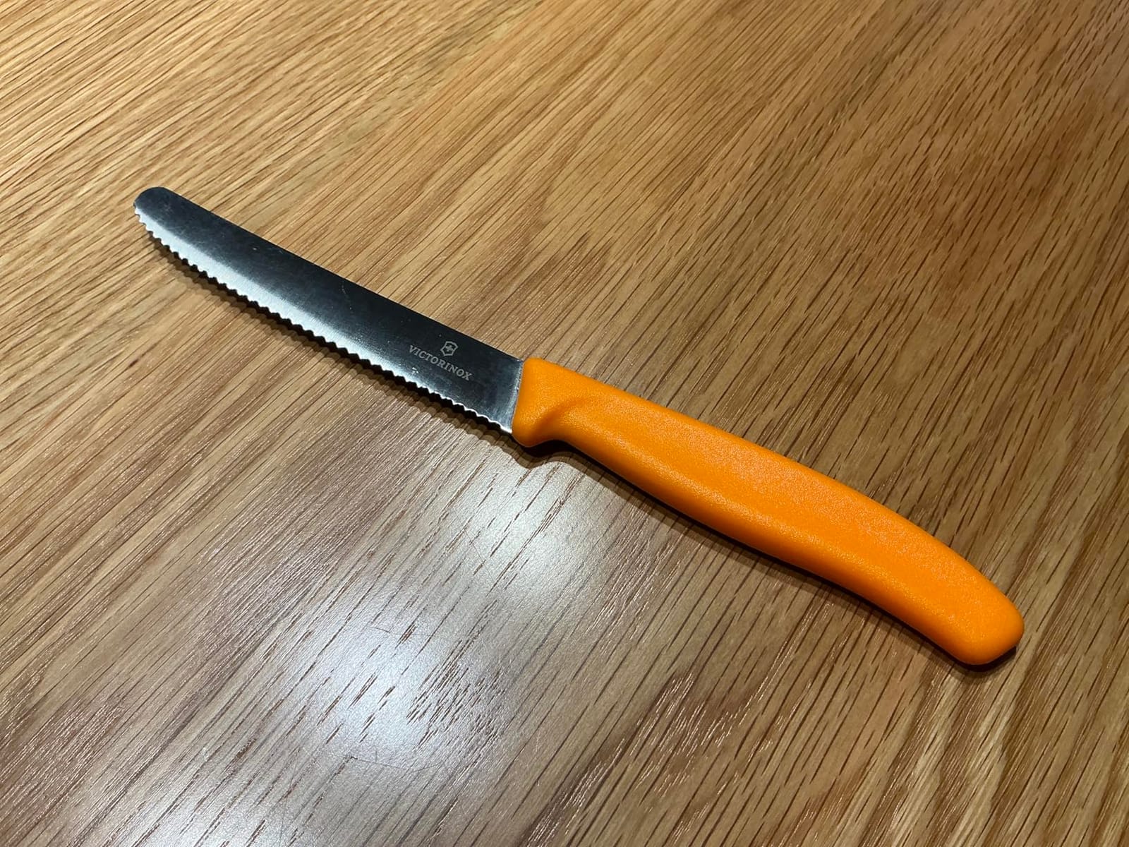 Victorinox VIC-6.7836.L119 Swiss Classic Utility - Colored 4½