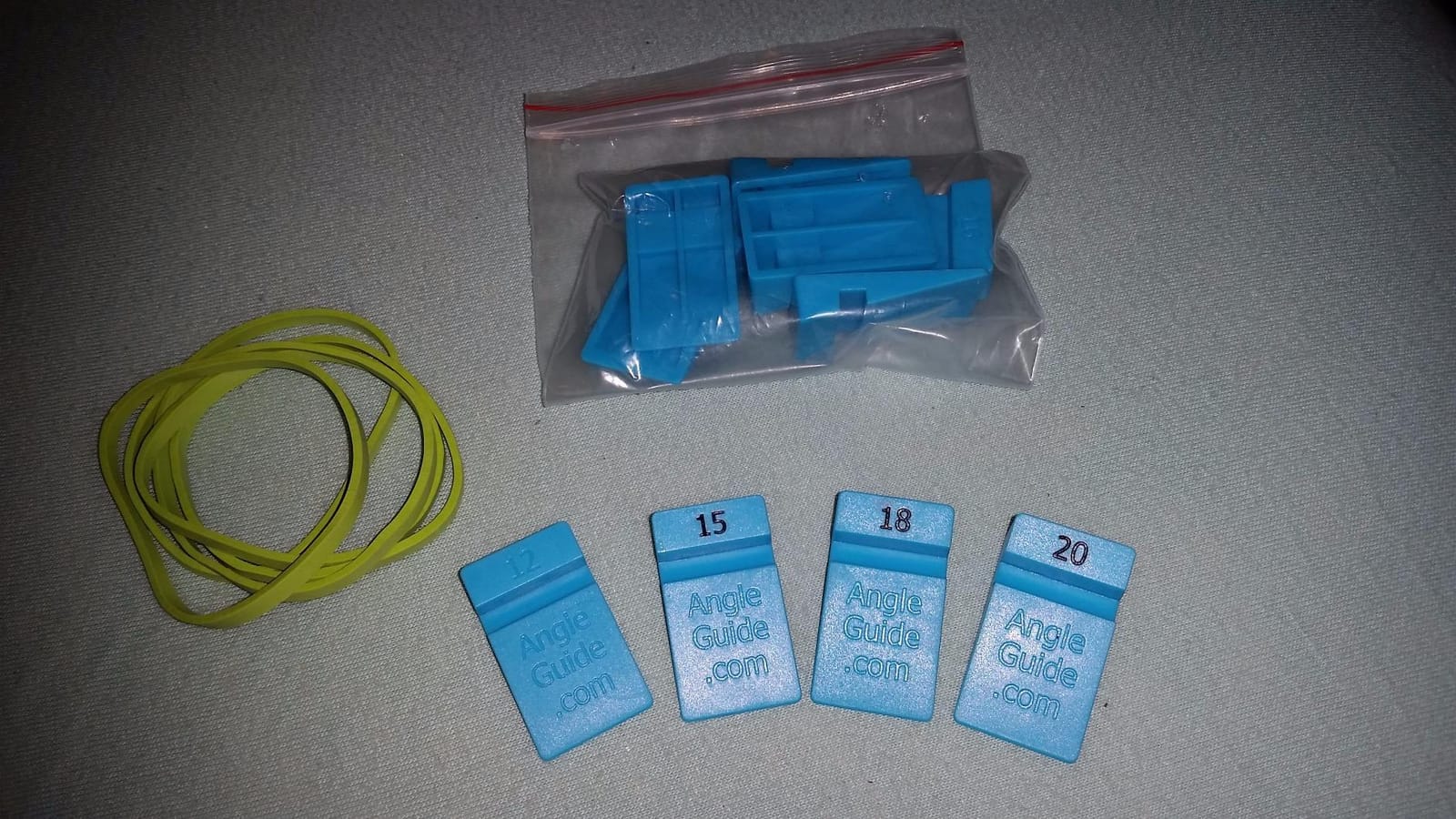 AGM Angle Wedges for Sharpening Knives 10 to 20 degrees, Blue customer photo 1
