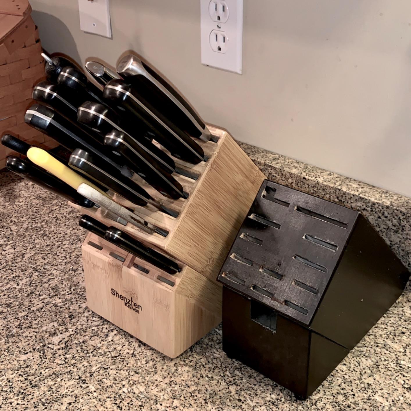 Shenzhen Knives 20 Slot Bamboo Countertop Knife Block – X-Large customer photo 1