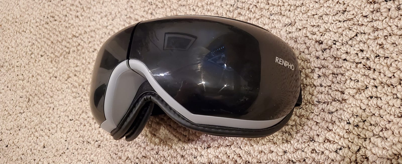 RENPHO Eyeris 1 Eye Massager with Heat, Sleep Mask with Remote Control customer photo 1