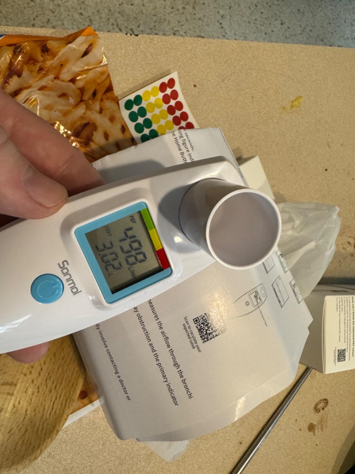 Sonmol Digital Peak Flow Meter PEF FEV1 Tester with Color Indicators customer photo 2