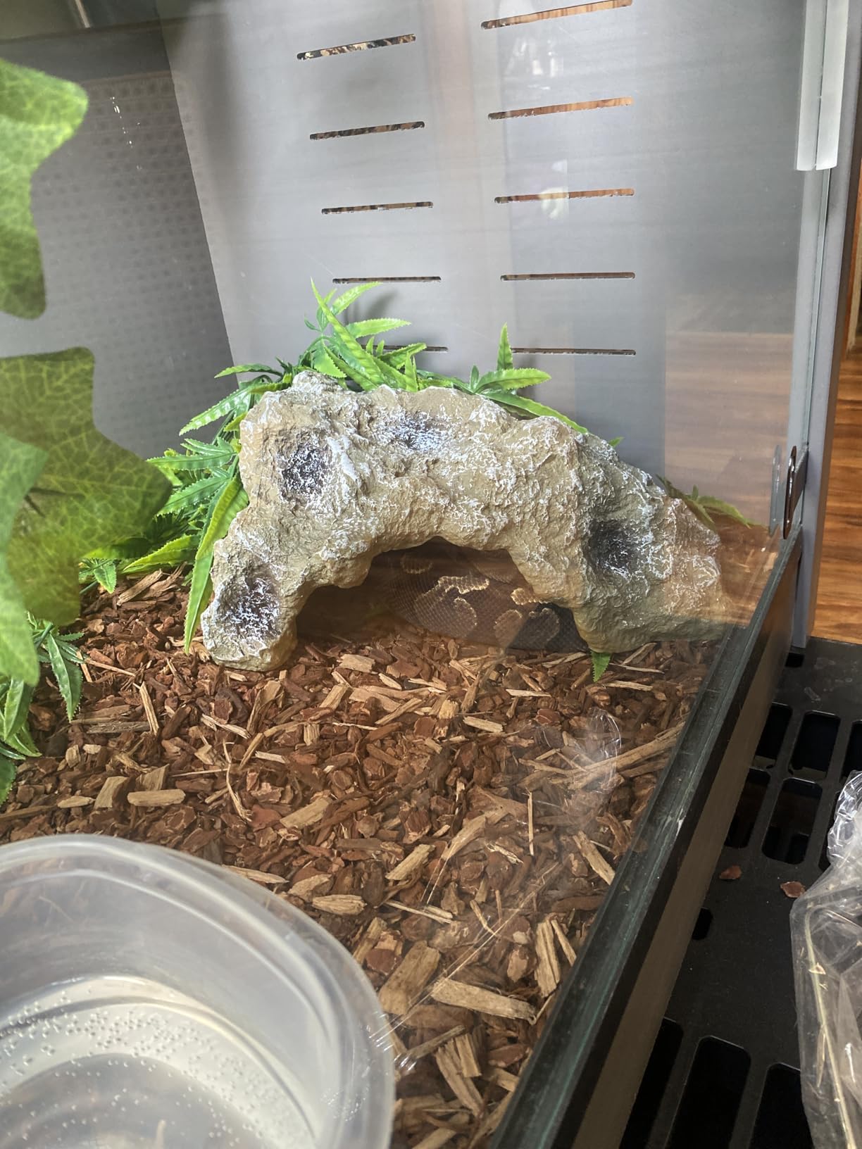 Extra Large Reptile Hide Resin Snake Hideout for Ball Pythons Amphibians Hides and Caves Simulation Rock Reptile Habitat Hidden for Habitat Lizard Leopard Gecko Bearded Dragon customer photo 2