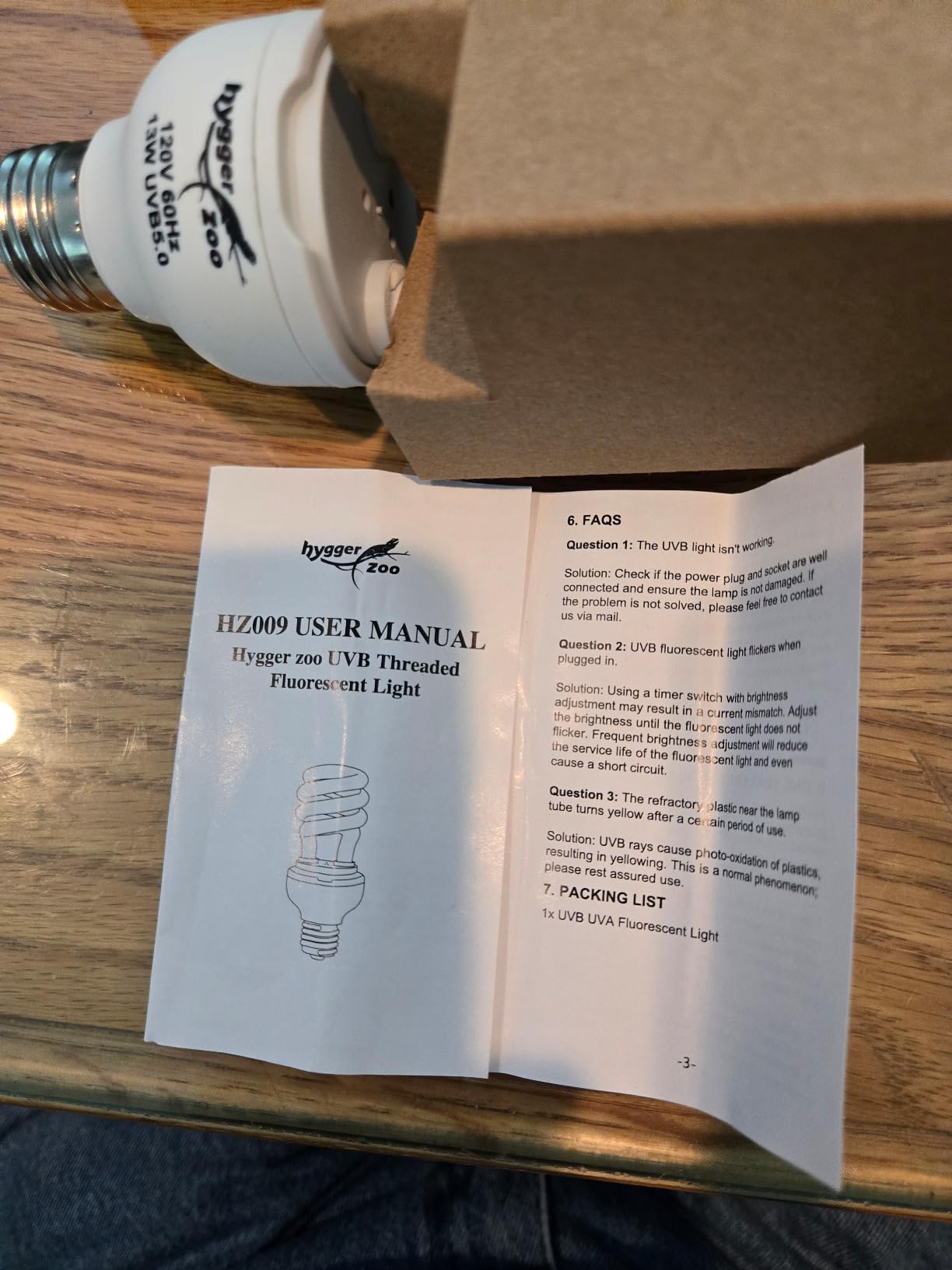 UVB Reptile Light UVA UVB Bulb, 10.0 18W UVB Light for Reptiles Bearded Dragons, UVA UVB Reptile Light Bulb Reptile Lamp for Bearded Dragon Lizards Turtles Snakes Geckos Desert Reptile Tank customer photo 1