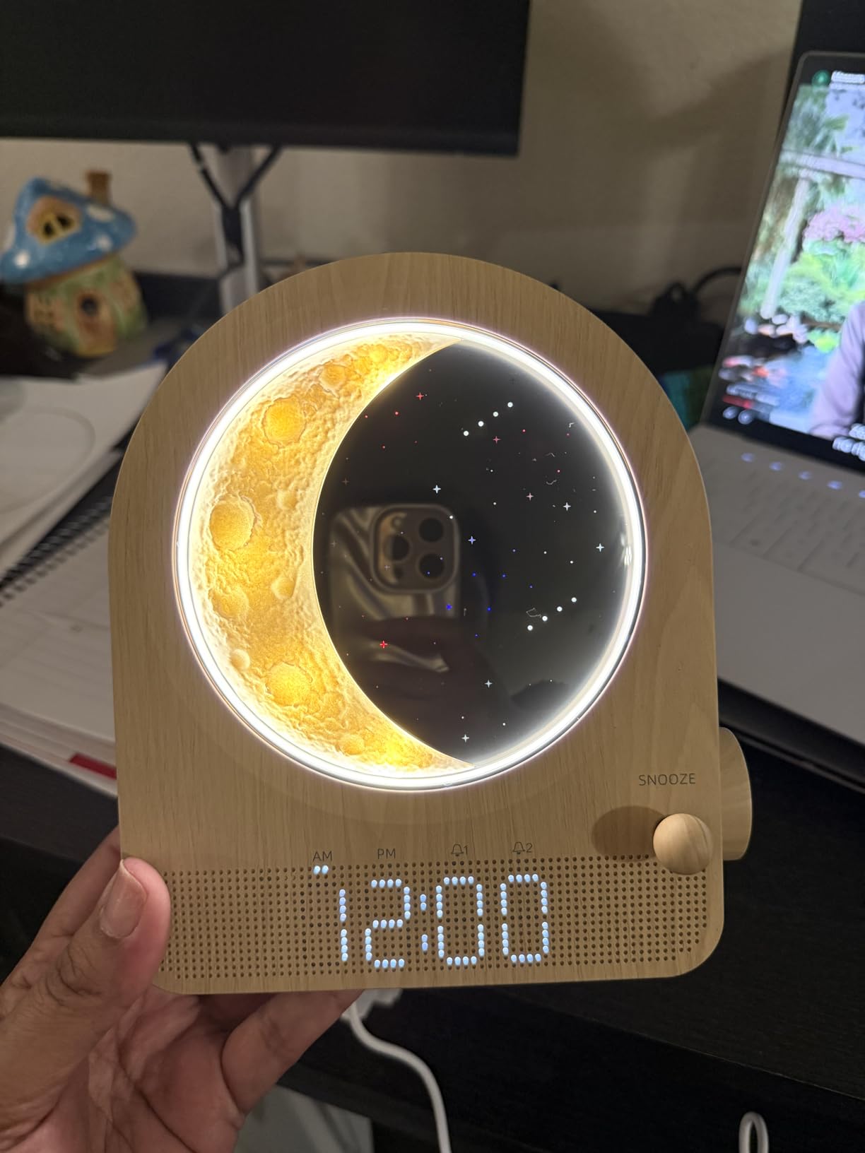 blonbar Sunrise Alarm Clock for Bedrooms, Moon Lamp for Heavy Sleepers customer photo 2